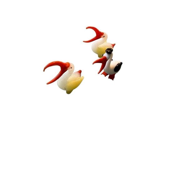 Handcrafted Glass Bird Figurines – Set of 3 - Picture 4 of 15